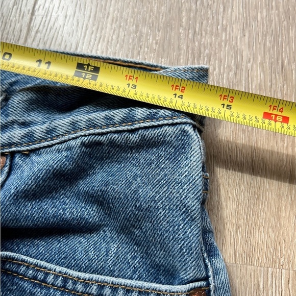 Levi’s 505 cut off jean shorts size 30 - Picture 9 of 12